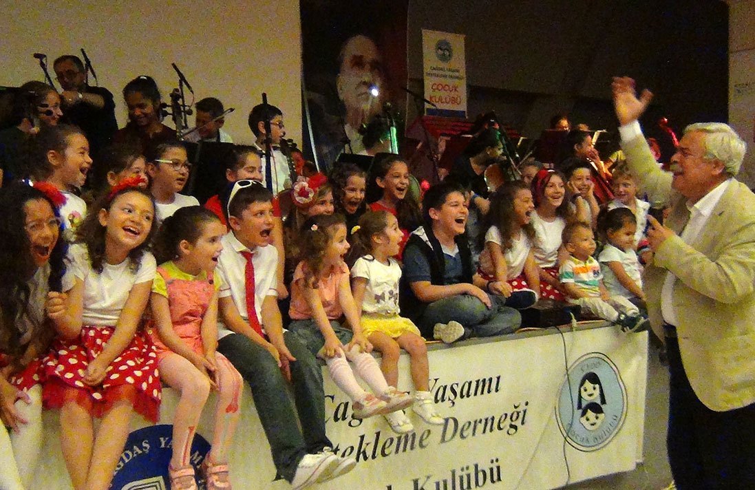 ÇYDD Genel Merkezi’nin 9. Türkan Saylan Çocuk Şenliği Ayvalık’ta Gerçekleştirildi.